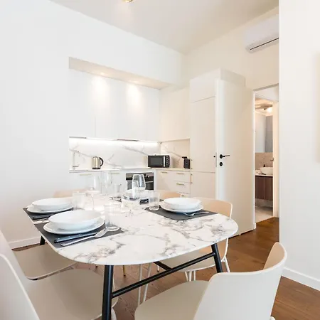 Apartment Mazzini By Halldis Milan