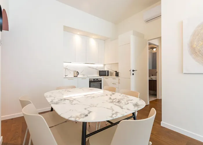 Mazzini By Halldis * Mailand